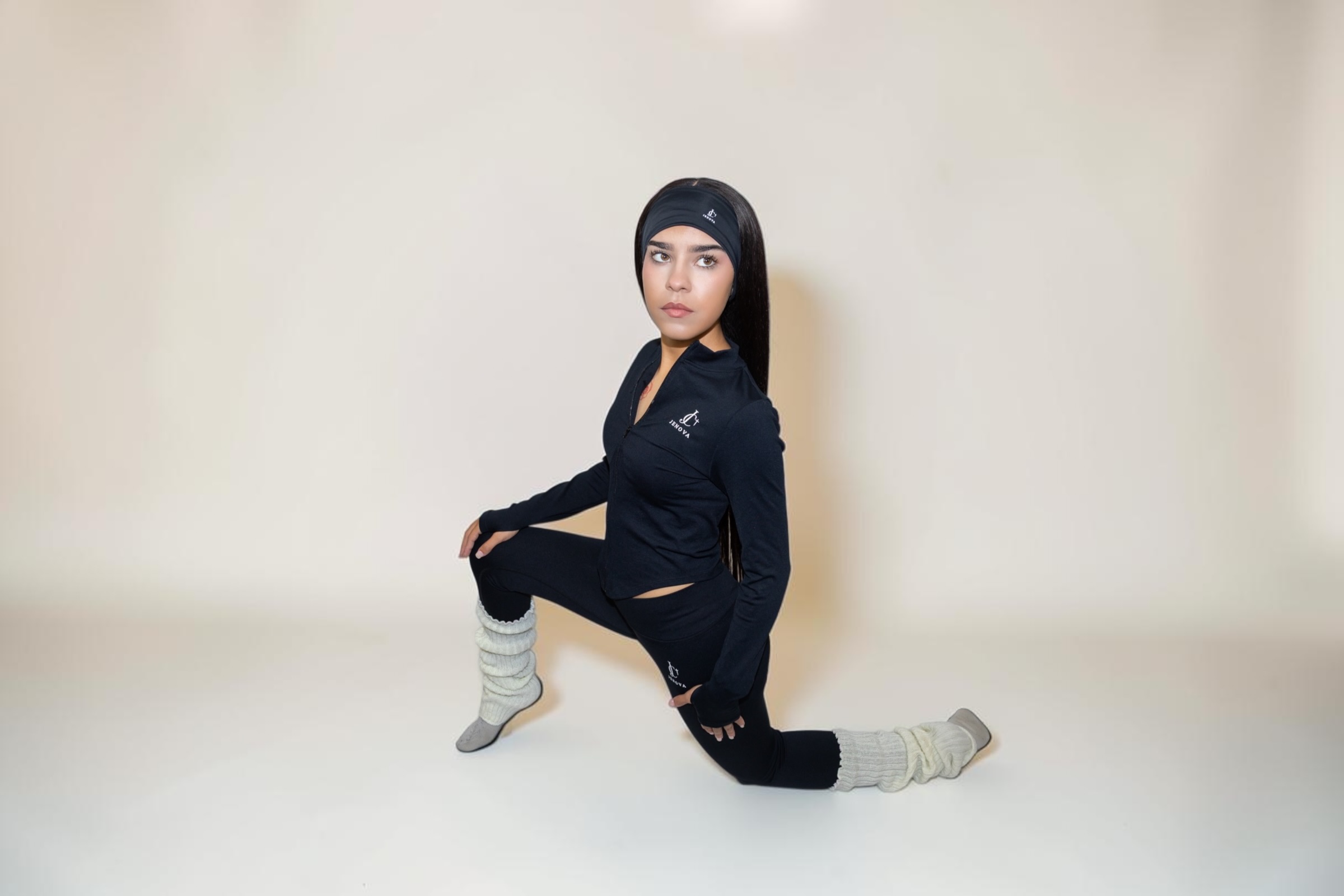Noire Grace- 3 Piece Leggings Set
